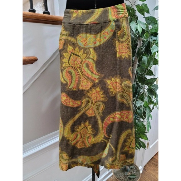 Sara Isabella Women's Multicolor Floral Acrylic Blend Knee Length Skirt Size 12 - Picture 6 of 10
